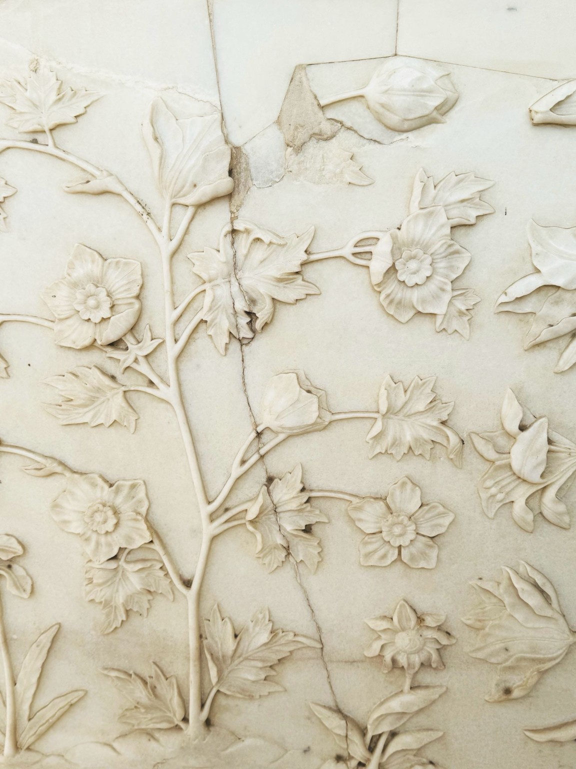 Floral carved heritage detail